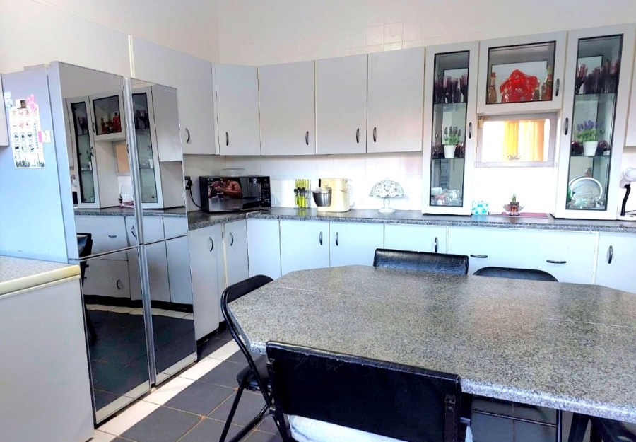 4 Bedroom Property for Sale in Thomas Gamble Eastern Cape